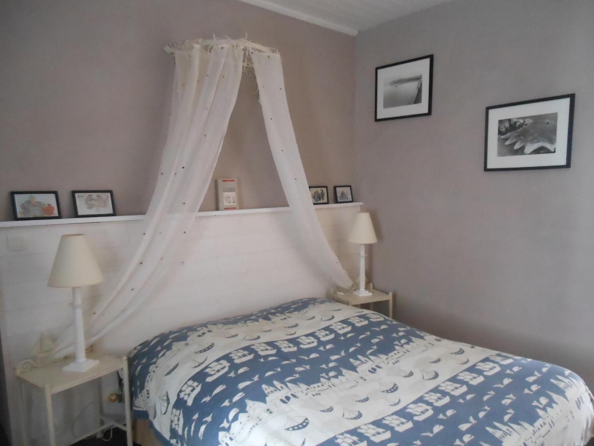 Le Jardin A Mordreuc Bed & Breakfast Pleudihen-sur-Rance Bilik gambar