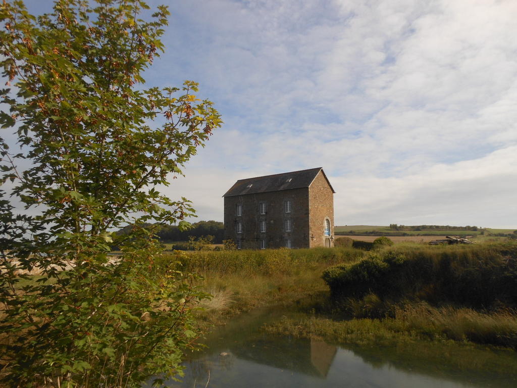 Le Jardin A Mordreuc Bed & Breakfast Pleudihen-sur-Rance Luaran gambar